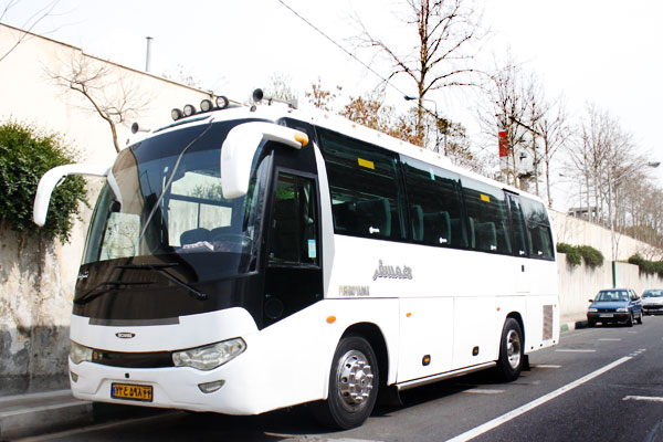 middle bus rental